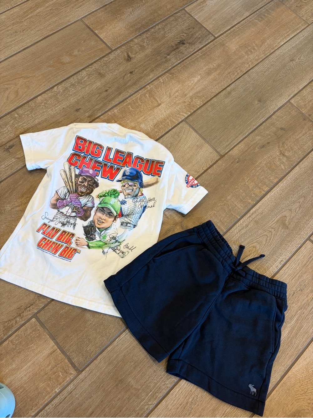 Abercrombie & Fitch Big League Chew Graphic Tee & Navy Athletic Shorts Set 5/6